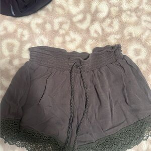 Mudd Women's Charcoal Lace Trim Shorts